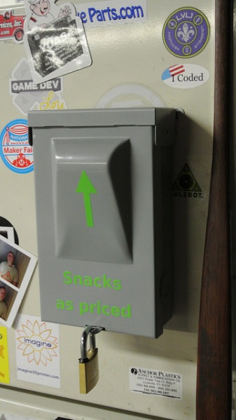 File:Snack moneybox.jpg