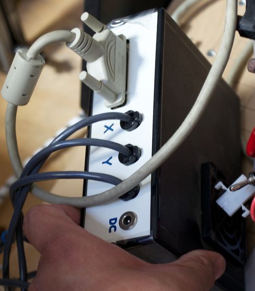 File:Back of X,Y,Z controller.jpg